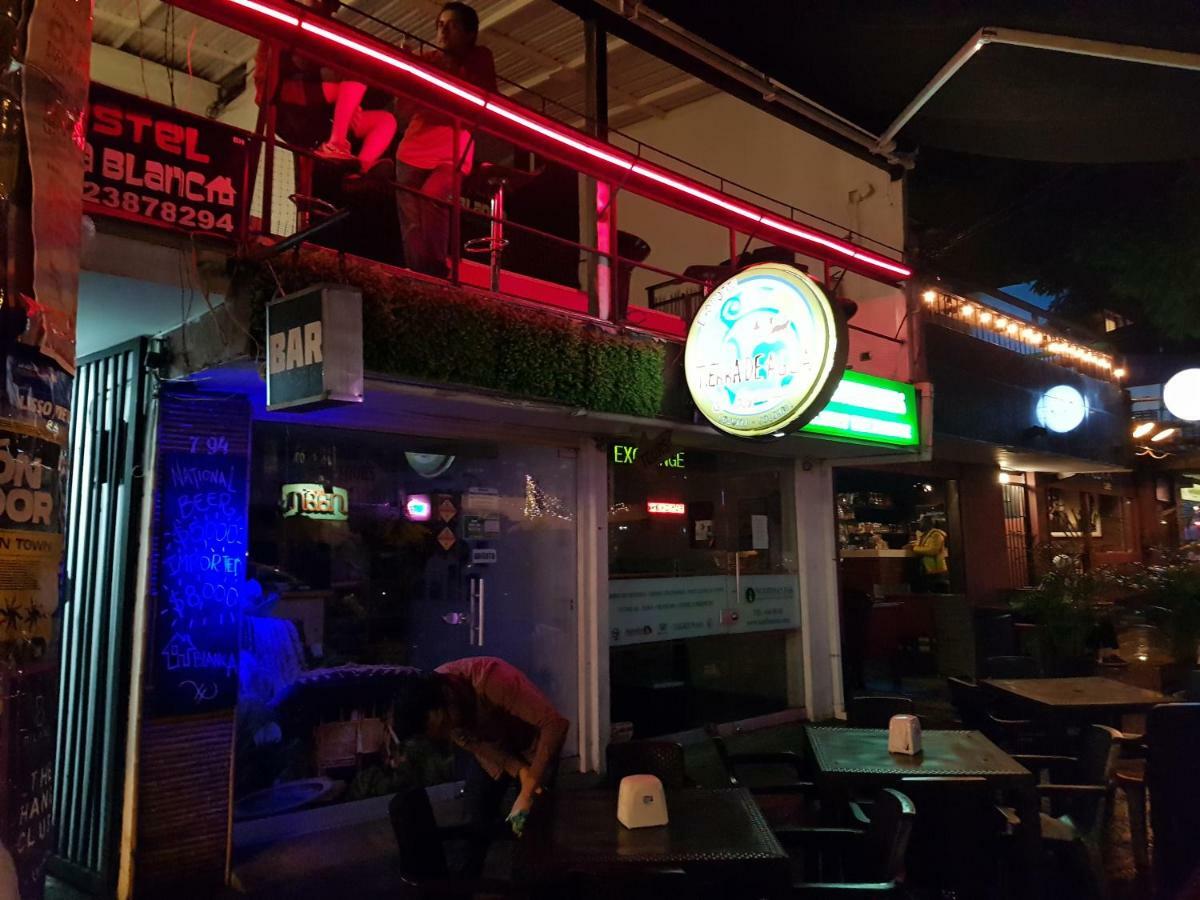 Casa Blanca Hostel Medellin Luaran gambar